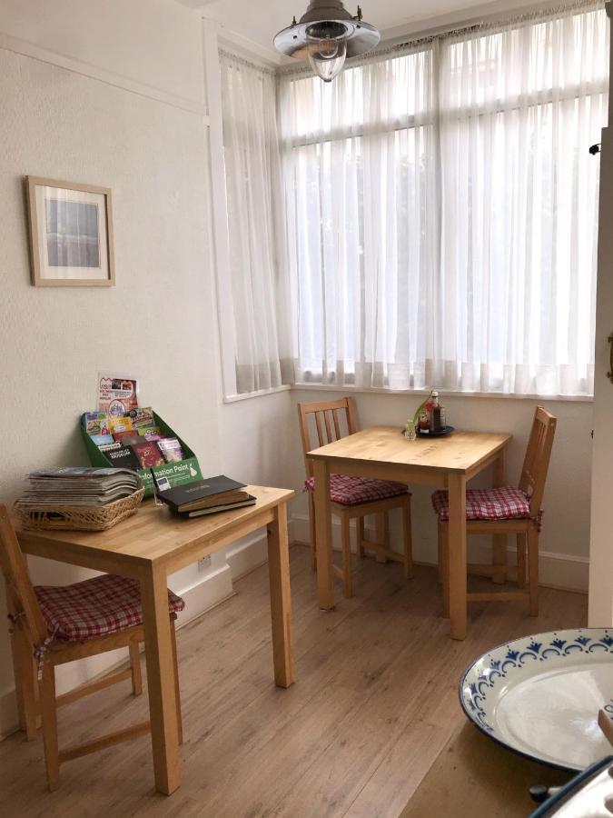 The Moorings B&B Сътън он Сий Екстериор снимка